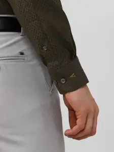 Van Heusen World Wear Men Olive Green Regular Fit Formal Shirt