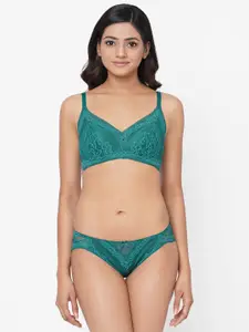 Wacoal Women Green Lightly Padded Non-Wired Half Coverage Lace Bra