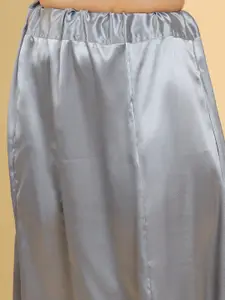 Soch Women Grey Solid Saree Shape-Wear