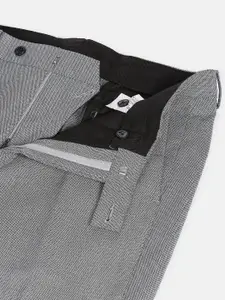 Arrow New York Men Grey Slim Fit Trousers