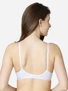 VStar White Soft seamed single layered medium coverage Cotton Bra