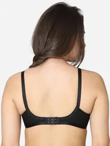 VStar Black Non Padded & Non Wired Solid Bra