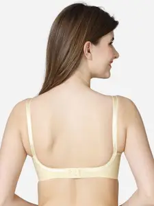 VStar Nude-Coloured Non Padded & Non Wired Solid Bra