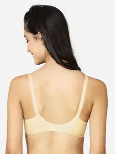 VStar Nude-Coloured Non Padded & Non Wired Solid Bra