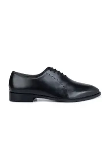 ROSSO BRUNELLO Men Black Solid Lace Ups Formal Borgues
