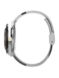 Timex Men Solid Dial & Stainless Steel Straps Analogue Watch TW2U96900