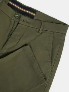 Arrow Sport Men Green Skinny Fit Low-Rise Chinos Trousers