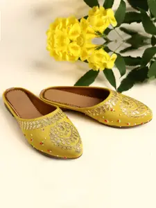 Kiana House Of Fashion Women Yellow Ballerinas Flats