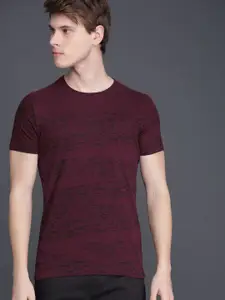 WROGN Men Burgundy Printed Slim Fit Round Neck Pure Cotton T-shirt