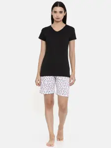 zebu Women Black & White Printed Night suit