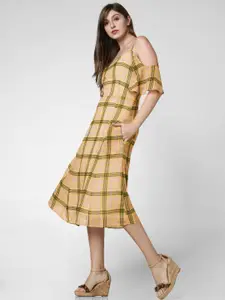 Vero Moda Women Checked Yellow & Green Fit and Flare Dress