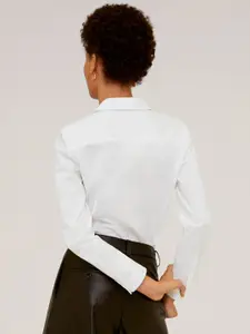 MANGO Women White & Navy Blue Regular Fit Printed Smart Casual Shirt