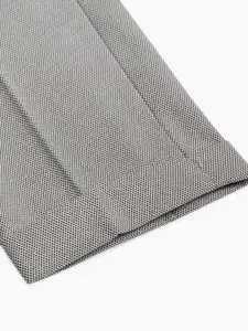 Blackberrys Men Off-White & Olive Green Phoenix Regular Fit Smart Casual Trousers