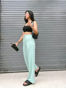 HRX by Hrithik Roshan Black Solid Light Support Seamless Rapid Dry Yoga Sports Bra