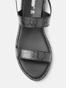 Roadster Women Black Textured Flatforms