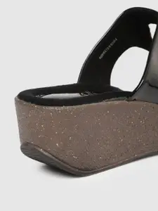 Catwalk Women Black Solid Wedge Sandals