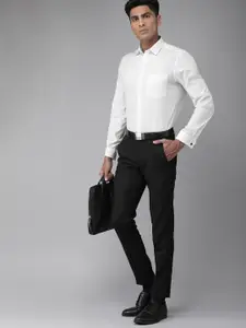 Turtle Men White Slim Fit Solid Formal Shirt