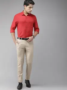 Turtle Men Red Slim Fit Solid Formal Shirt
