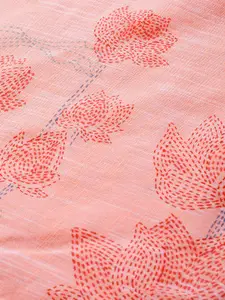 Rangriti Women Peach-Coloured Floral Print Straight Kurta