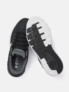 UNDER ARMOUR Women Black Woven Design Charged Rogue 2 Running Shoes