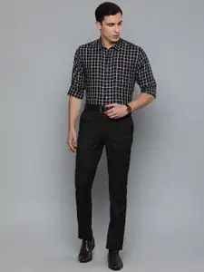 Louis Philippe Men Black & White Slim Fit Checked Formal Shirt