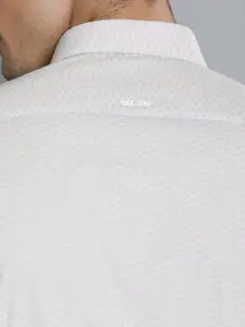 Louis Philippe Ath.Work Men Grey Super Slim Fit Printed Smart Casual Shirt