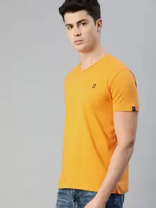 Urbano Fashion Men Mustard Yellow Slim Fit Solid V-Neck Pure Cotton T-shirt