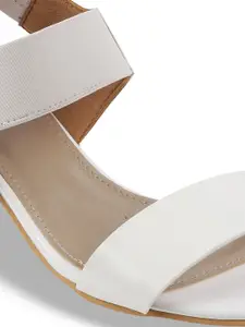 Metro Women White Solid Heels