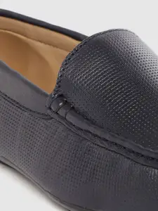 LOUIS STITCH Men Navy Blue Textured Leather Handmade Semi-Formal Slip-Ons