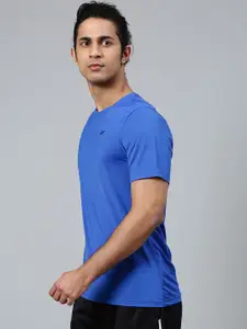 Reebok Men Blue Solid Wor Ac Graphic Ss Q2 T-Shirt