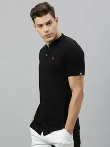 Urbano Fashion Men Black Slim Fit Solid Knitted Casual Shirt