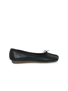 Clarks Women Black Solid Leather Ballerinas