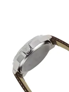 Fastrack Men Grey Dial Watch 3084SL02