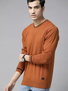 Roadster Men Rust Brown Solid Pullover Sweater
