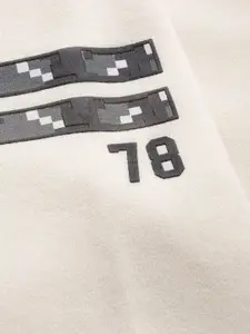 Roadster Men Cream-Coloured Printed Back Sweatshirt