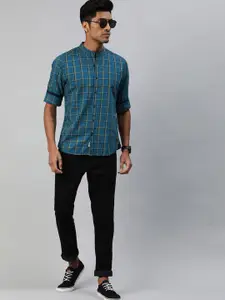 Roadster Men Blue & Mustard Yellow Regular Fit Checked Casual Shirt