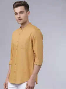 HIGHLANDER Men Mustard Yellow Slim Fit Solid Casual Shirt
