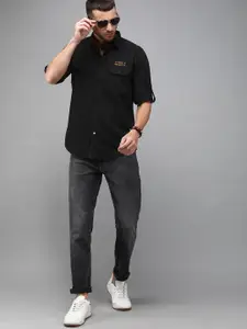 Roadster Men Black Regular Fit Solid Casual Shirt