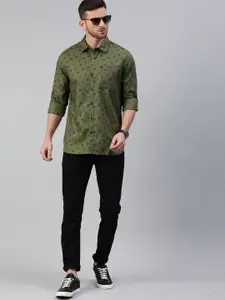 WROGN Men Olive Green & Black Slim Fit Printed Casual Shirt