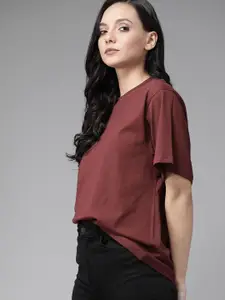 Roadster Women Maroon Solid Round Neck Pure Cotton T-shirt
