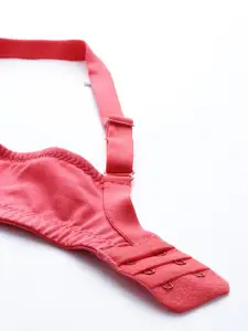 Mast & Harbour Coral Red Solid Non-Wired Lightly Padded Everyday Bra DRMS-026A