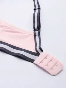 Mast & Harbour Pink Solid Non-Wired Lightly Padded Everyday Bra MNH-BRA-DRMS-057A