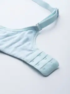 Mast & Harbour Blue Solid Non-Wired Lightly Padded T-shirt Bra MNH-BRA-DRMS-064A