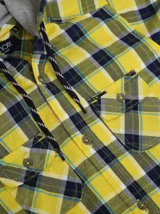 Gini and Jony Boys Yellow & Navy Blue Regular Fit Checked Casual Shirt