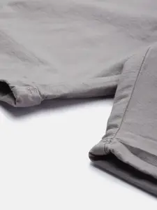 Roadster Men Grey Solid Regular Fit Regular Shorts