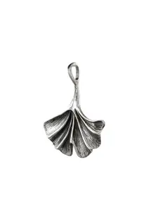Silvermerc Designs Women Silver-Plated Oxidised Floral Shaped Pendant