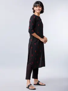 Vishudh Women Black & Red Woven Design Straight Kurta