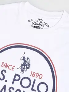 U.S. Polo Assn. Denim Co. Men White Printed Slim Fit Round Neck Pure Cotton T-shirt