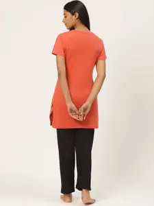 Duchess Women Peach-Coloured & Black Printed Night Suit