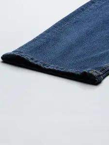 Roadster Men Navy Blue Low Distress Light Fade Stretchable Jeans